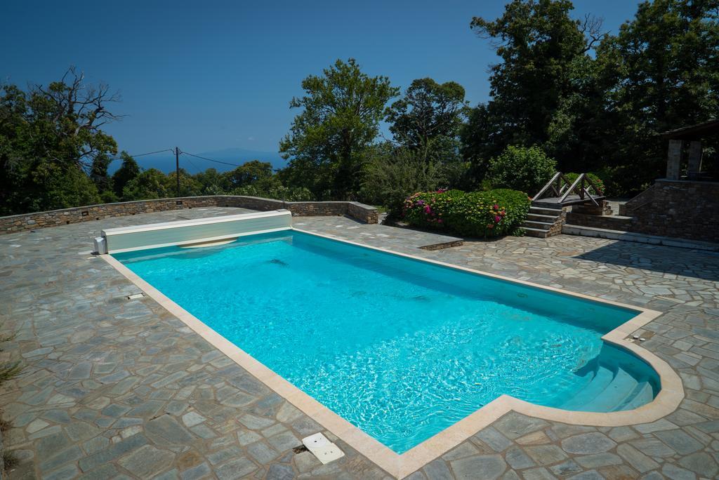 Luxury Villa With Pool In Τσαγκαράδα Εξωτερικό φωτογραφία
