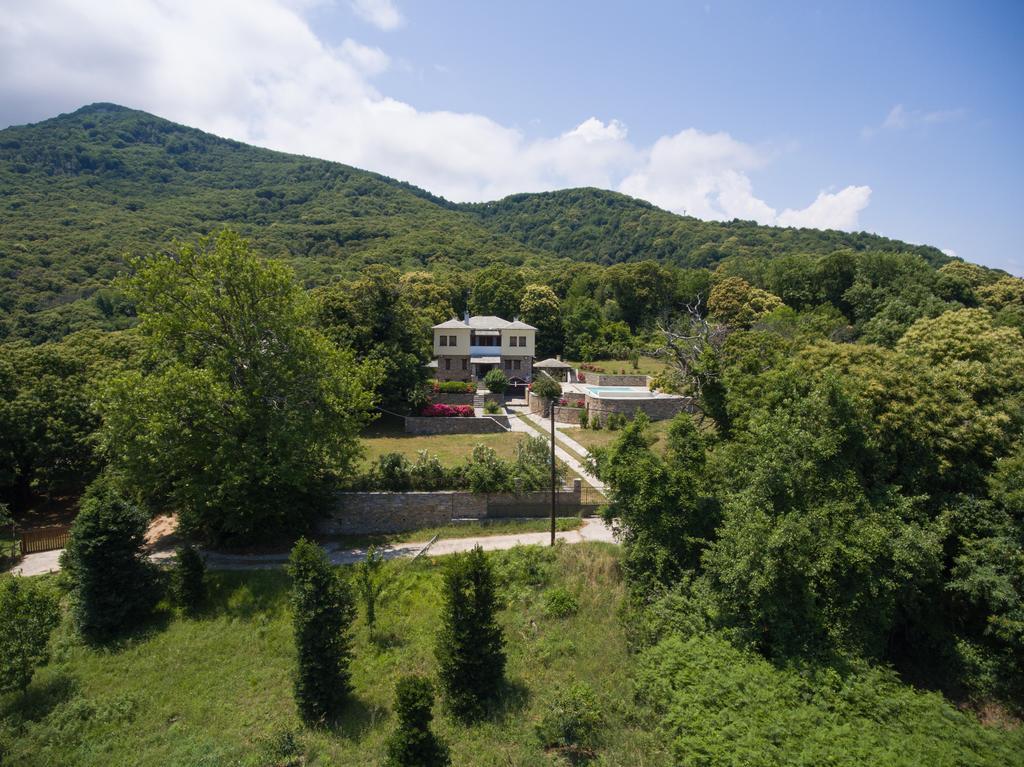 Luxury Villa With Pool In Τσαγκαράδα Εξωτερικό φωτογραφία